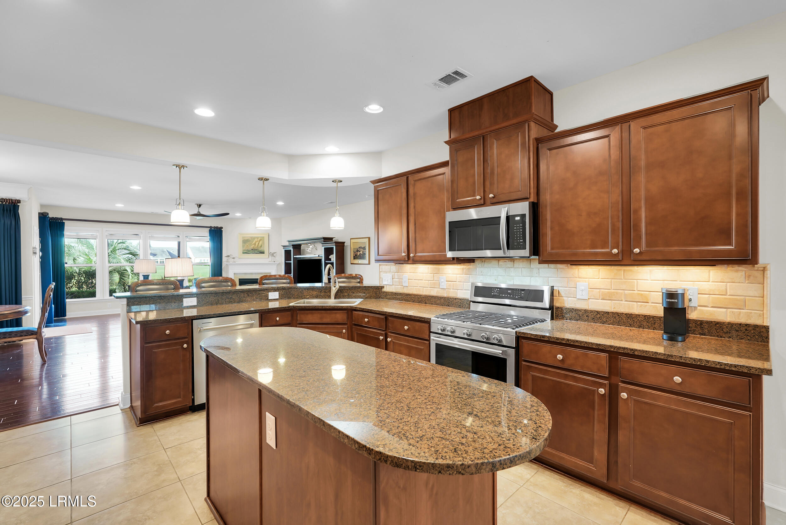 416 Freshwater Lane