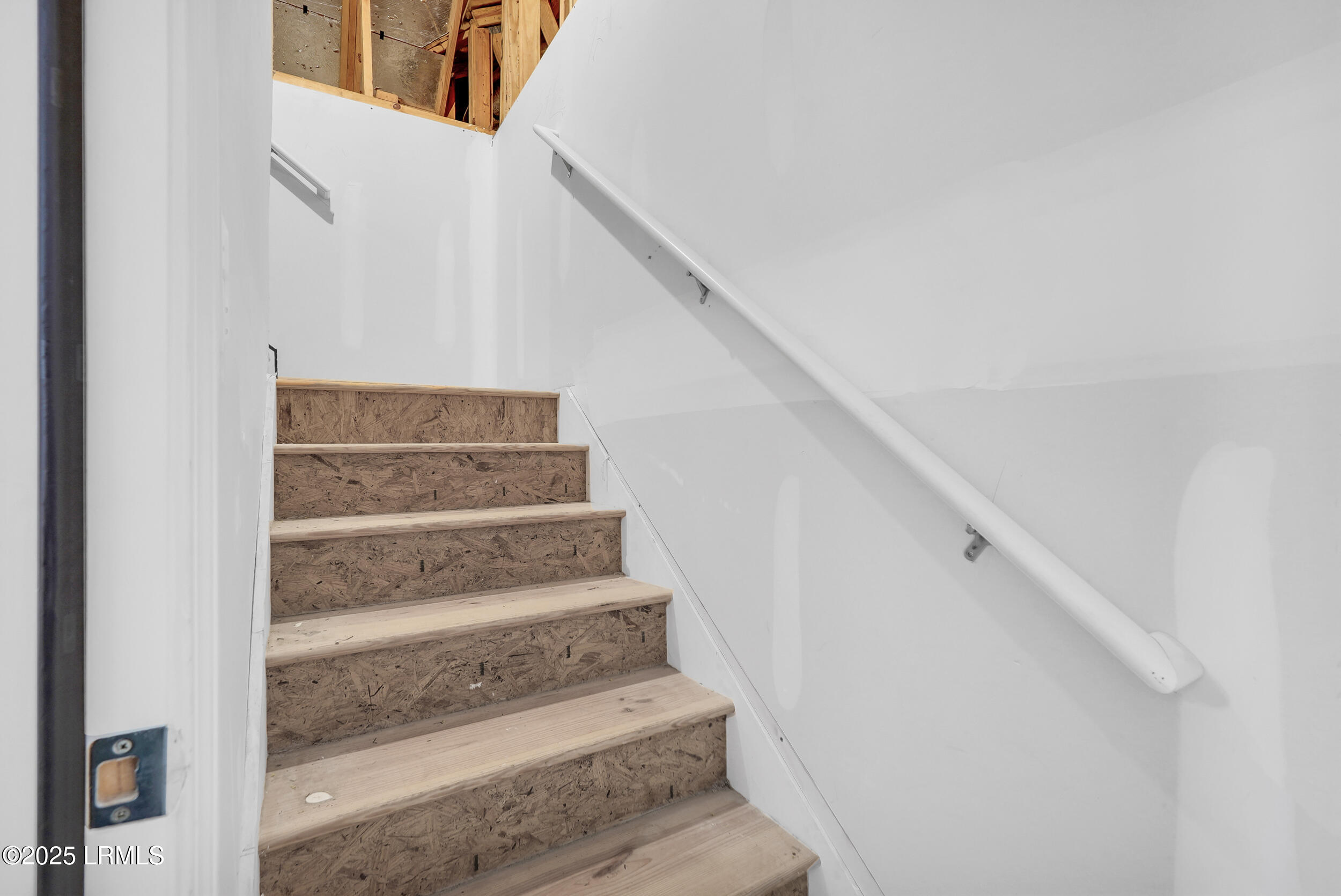 15 Turnberry Court