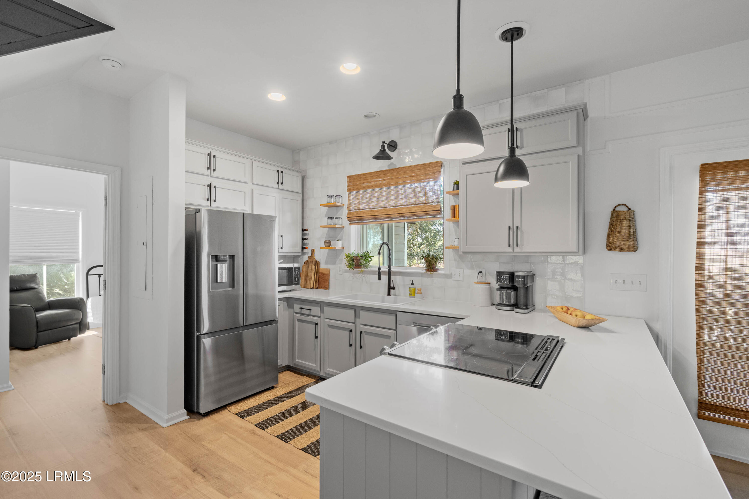 102 Sea Otter Lane, St. Helena Island