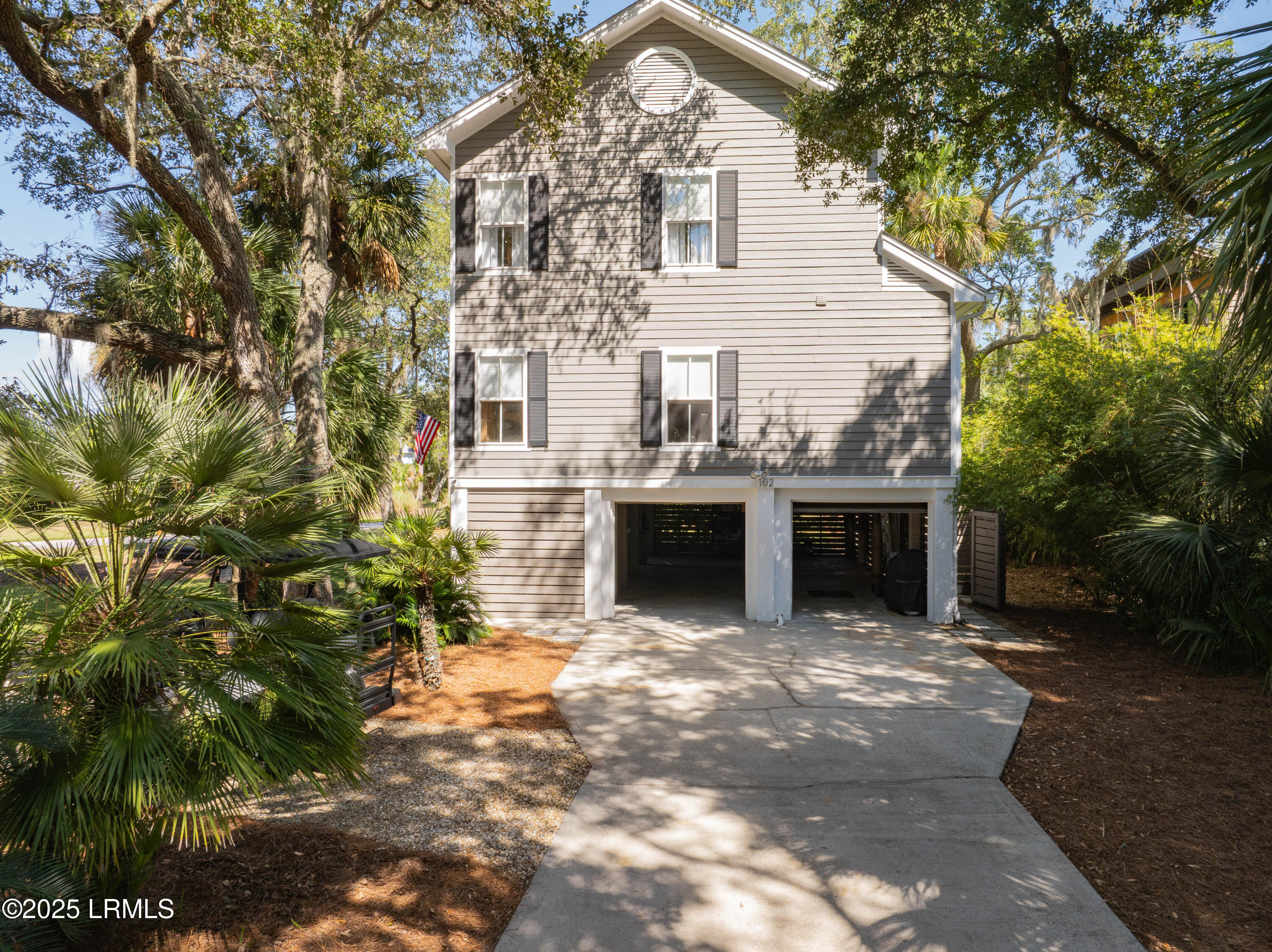 102 Sea Otter Lane, St. Helena Island