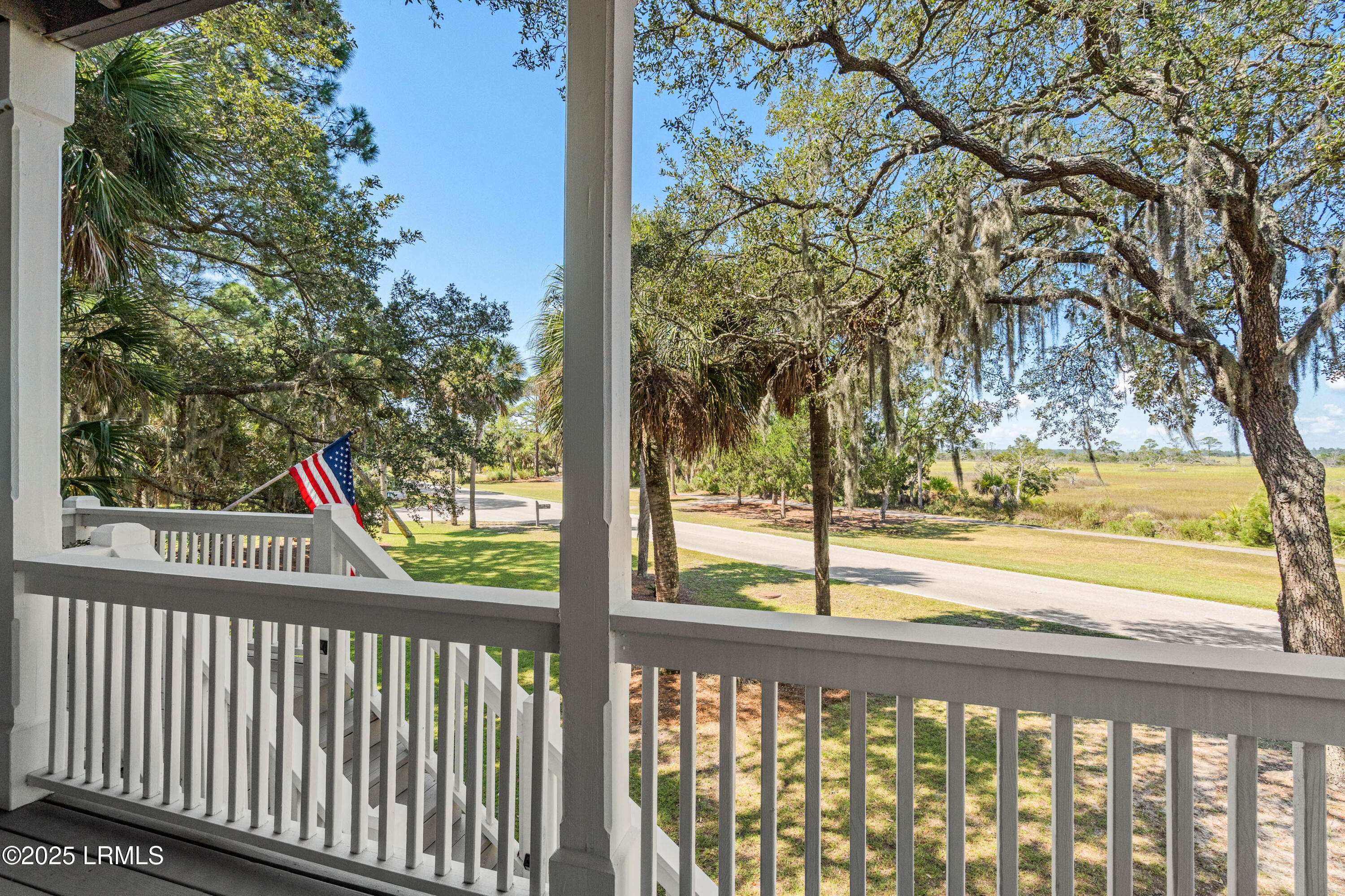 102 Sea Otter Lane, St. Helena Island