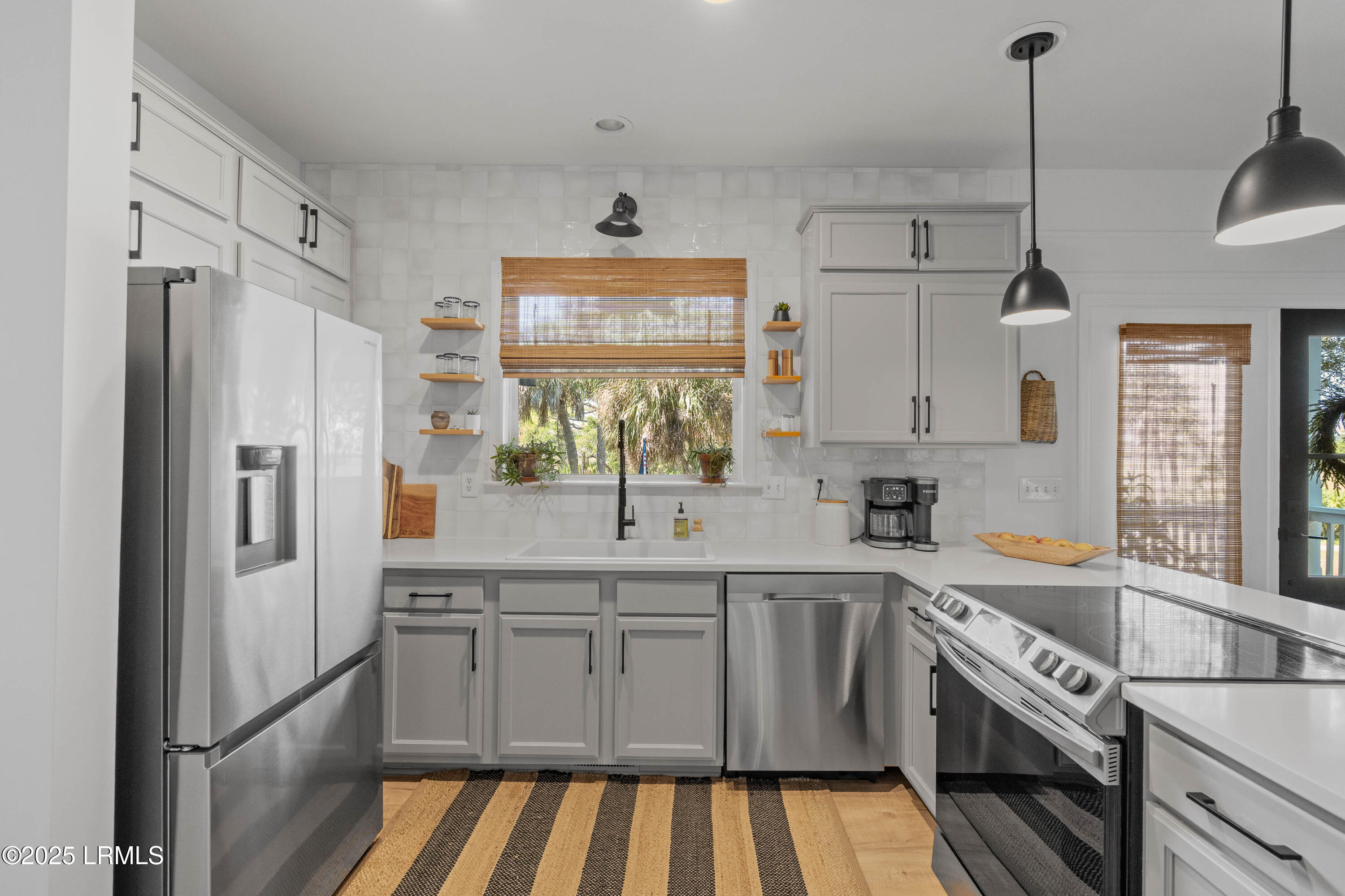 102 Sea Otter Lane, St. Helena Island