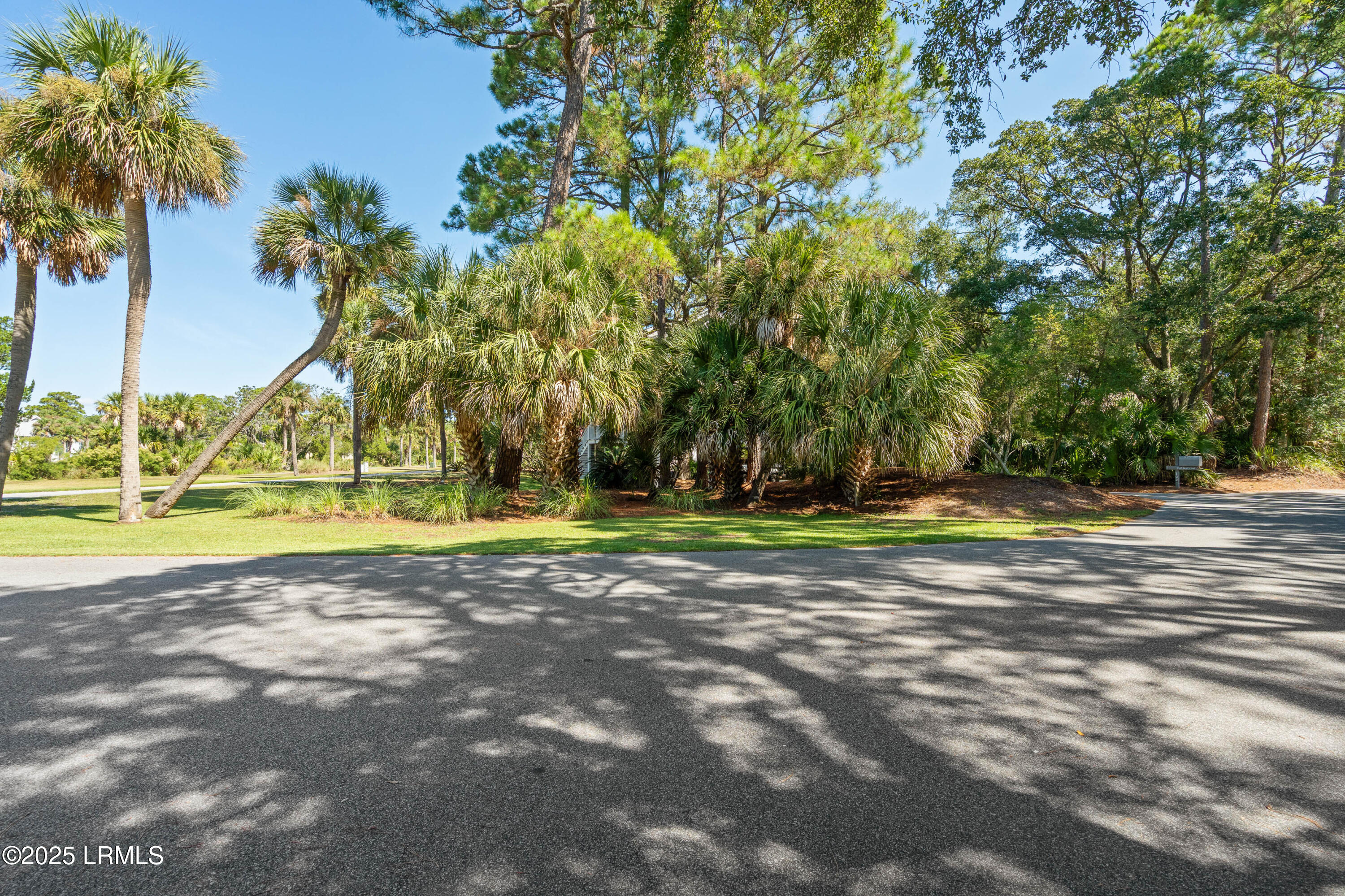 102 Sea Otter Lane, St. Helena Island