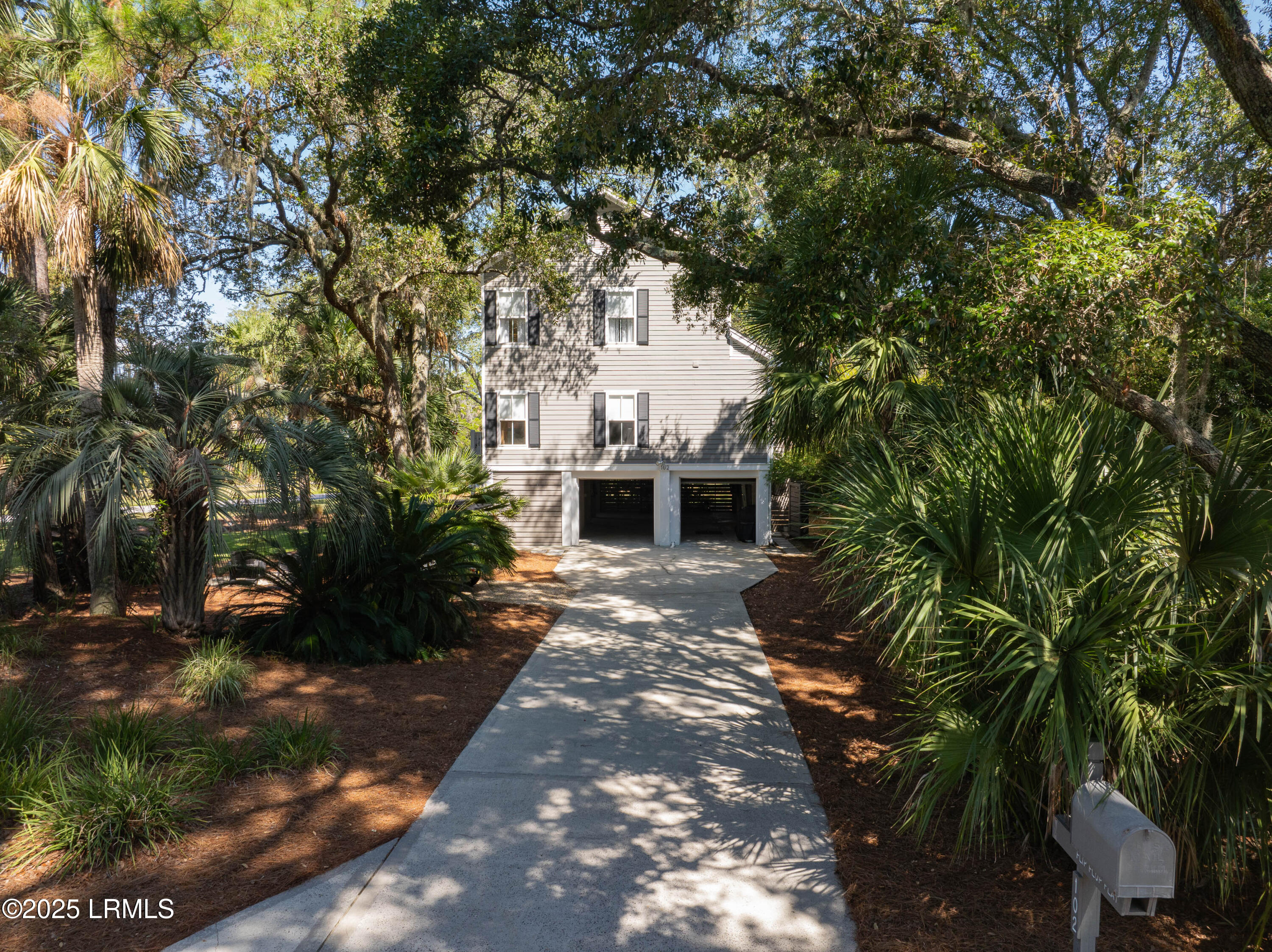 102 Sea Otter Lane, St. Helena Island
