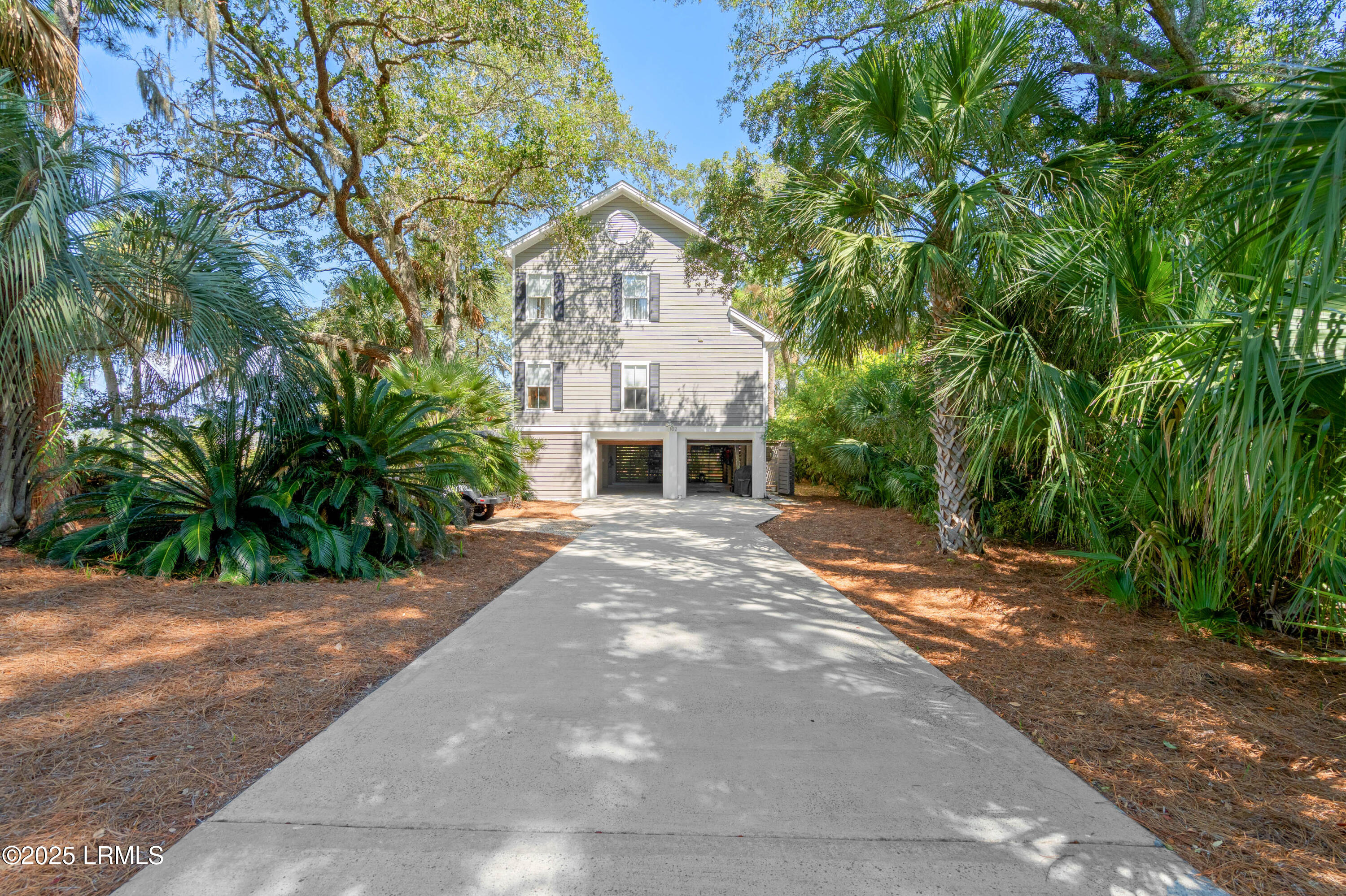 102 Sea Otter Lane, St. Helena Island