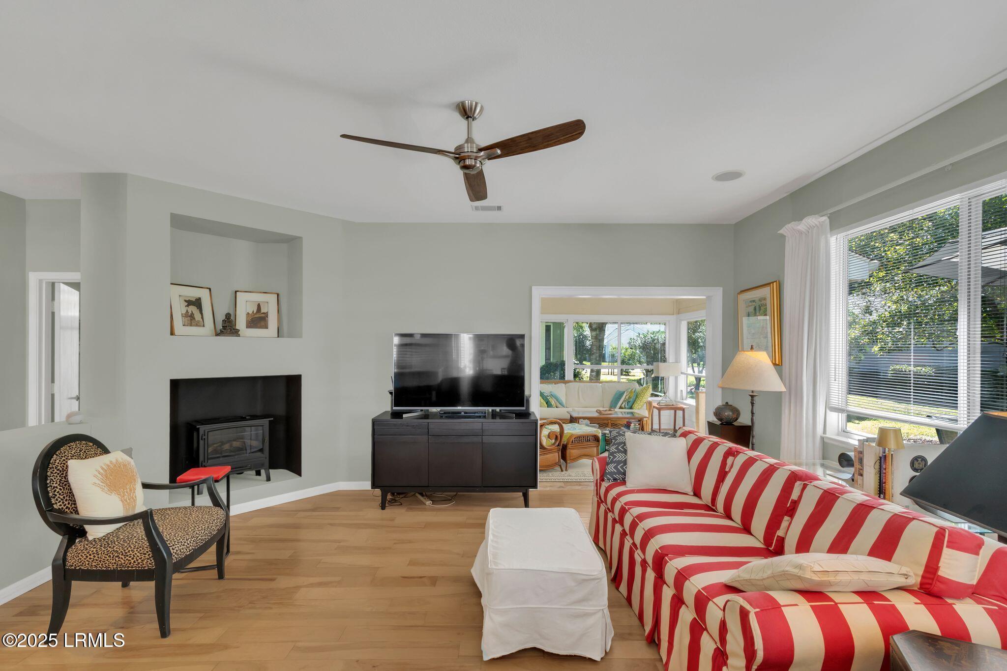 31 Coburn Drive E