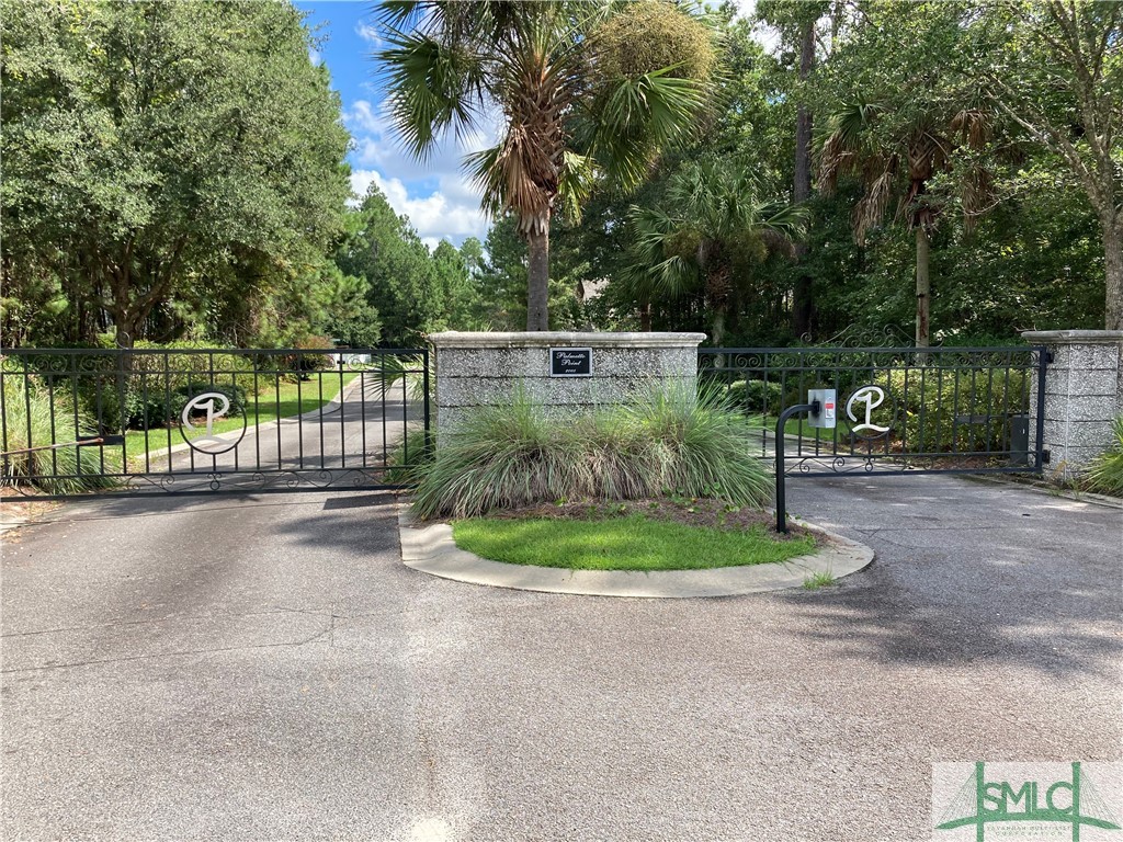 143 Roxanne Way