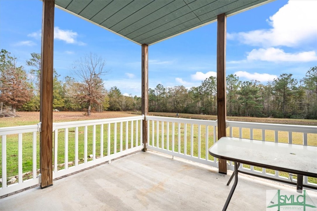 26 Hollow Oak Drive