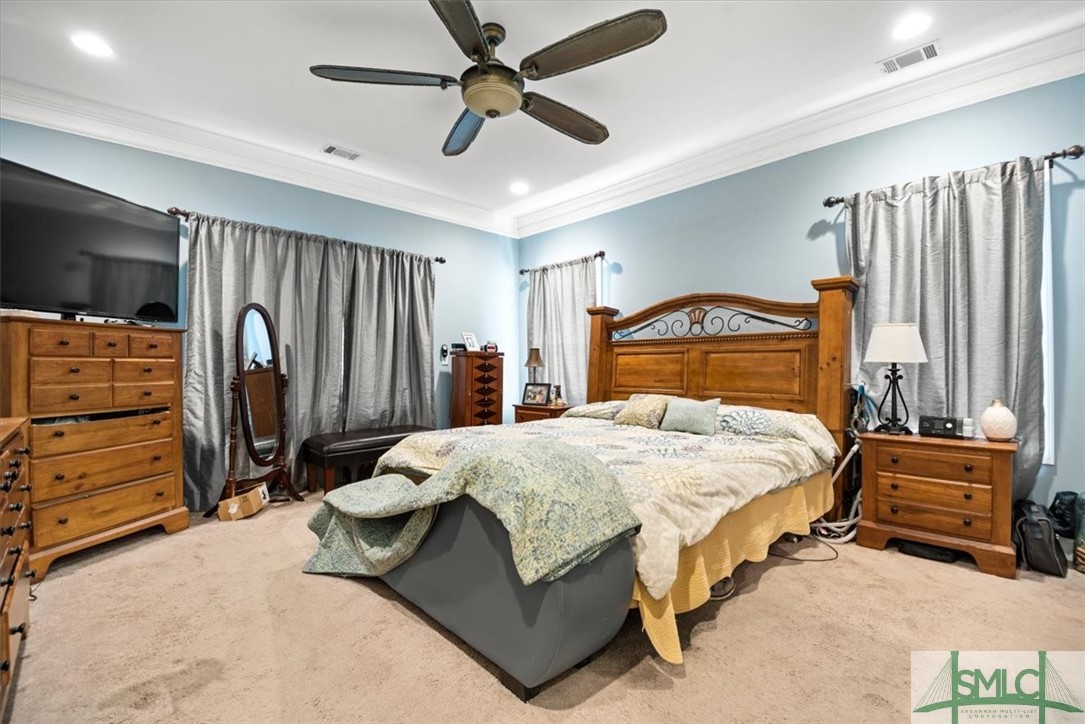 26 Hollow Oak Drive