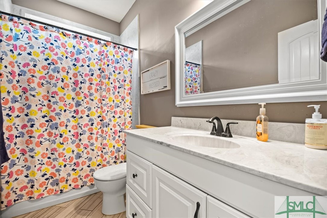 26 Hollow Oak Drive