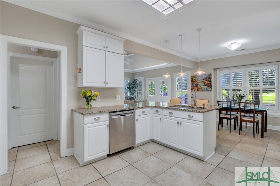 23 Hickory Grove Way