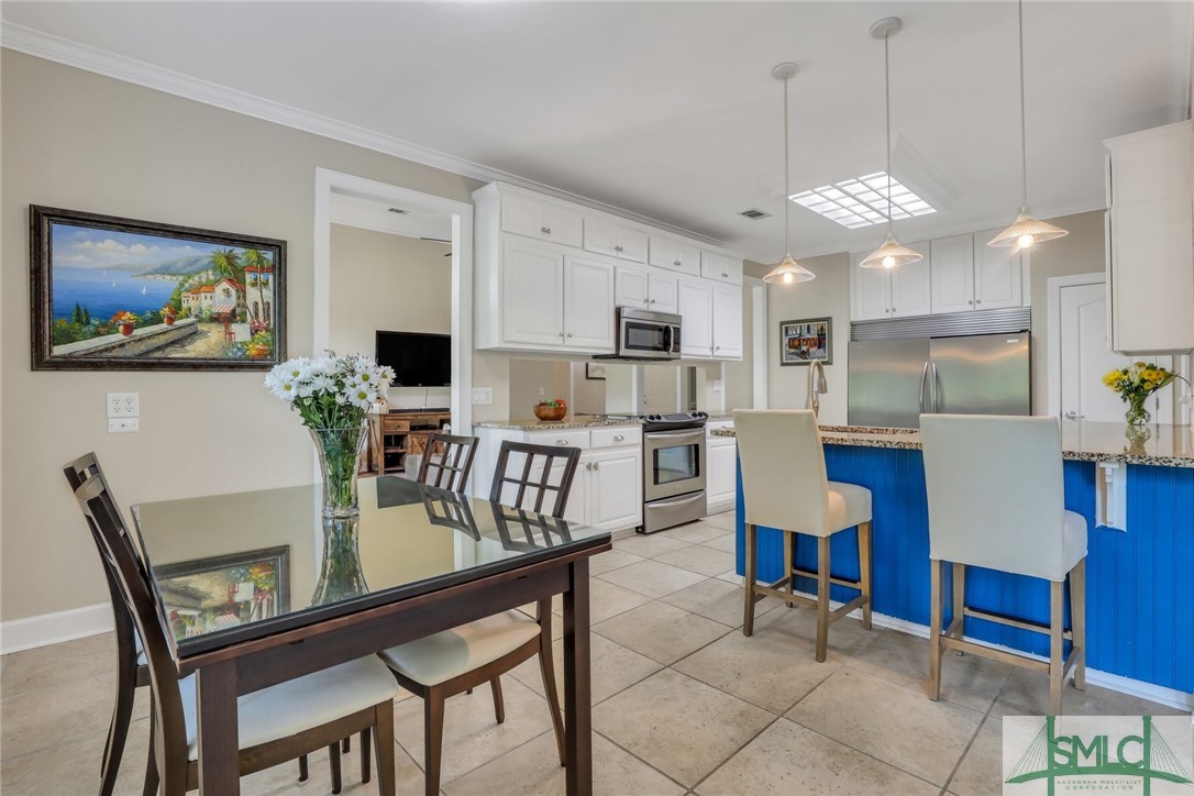 23 Hickory Grove Way