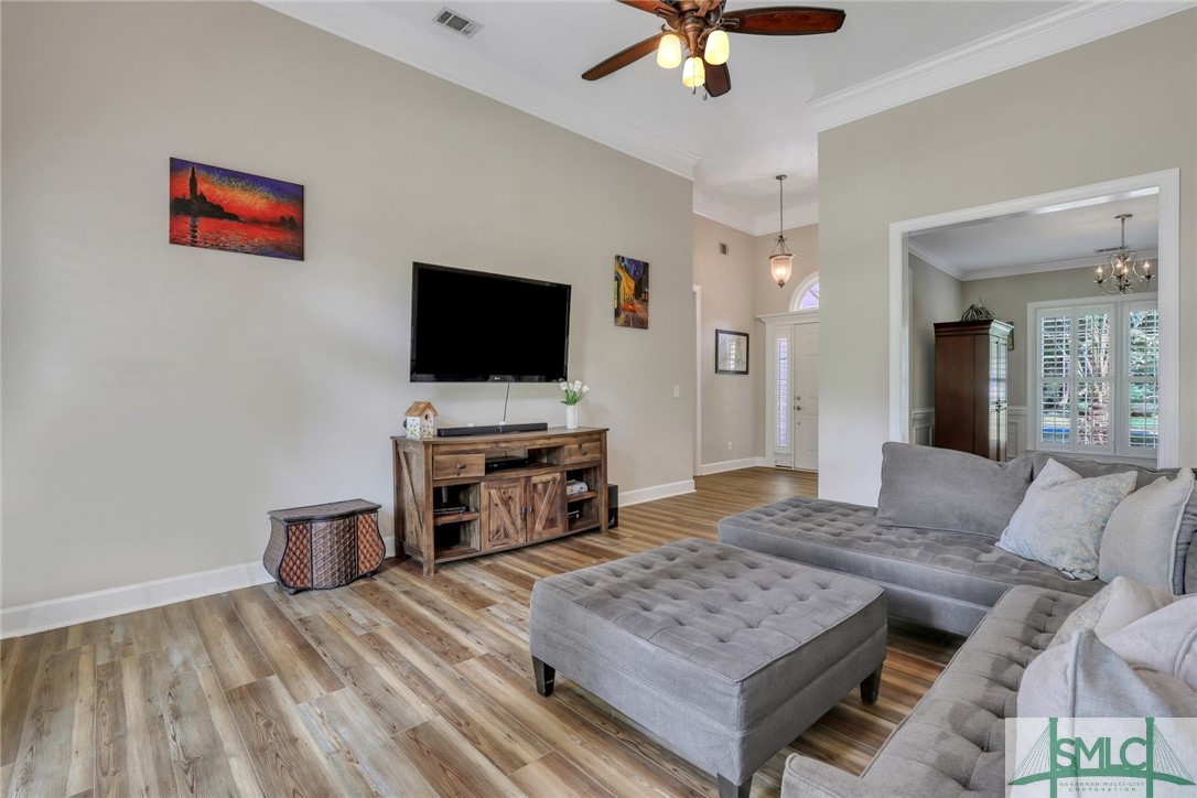 23 Hickory Grove Way