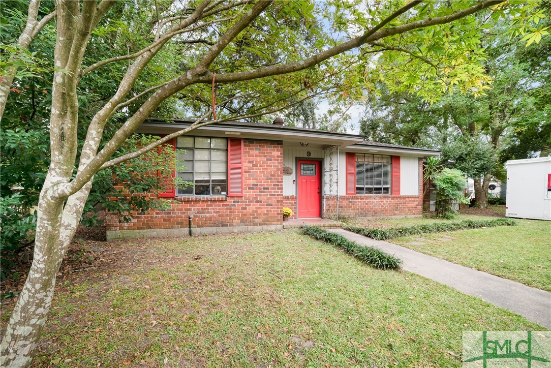 9 Chippewa Drive