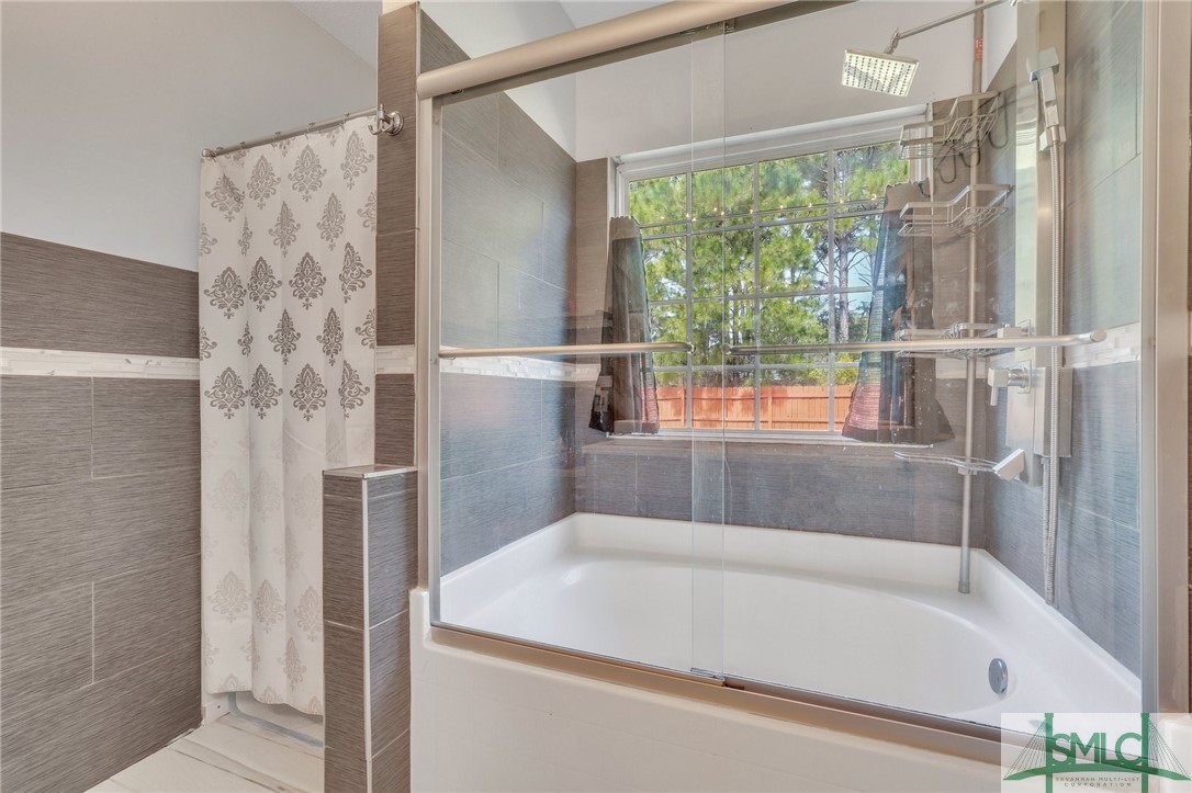 160 Nandina Way