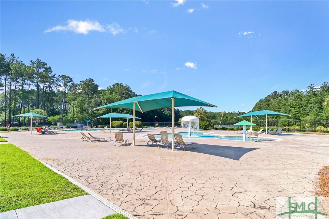 160 Nandina Way