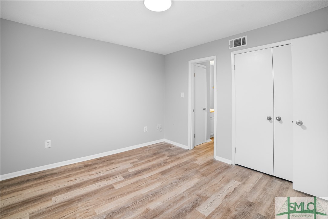 401 N Cromwell Road T-7
