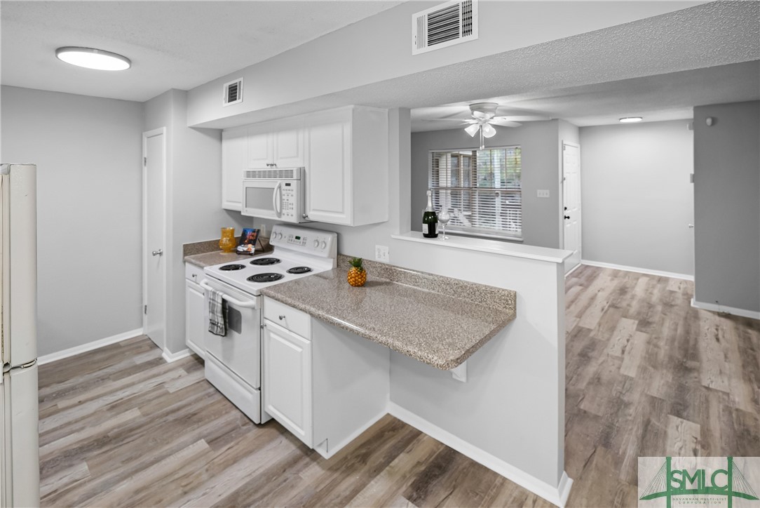 401 N Cromwell Road T-7