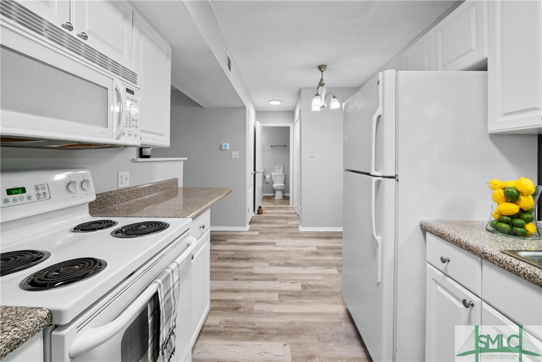 401 N Cromwell Road T-7