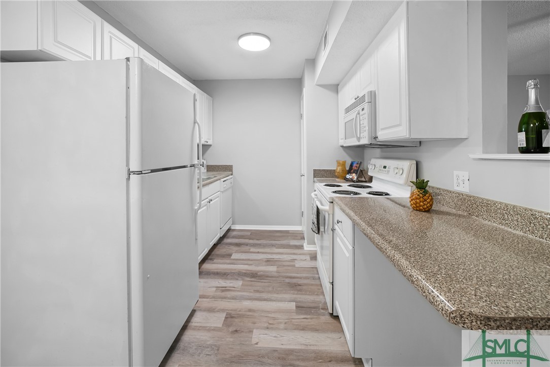 401 N Cromwell Road T-7