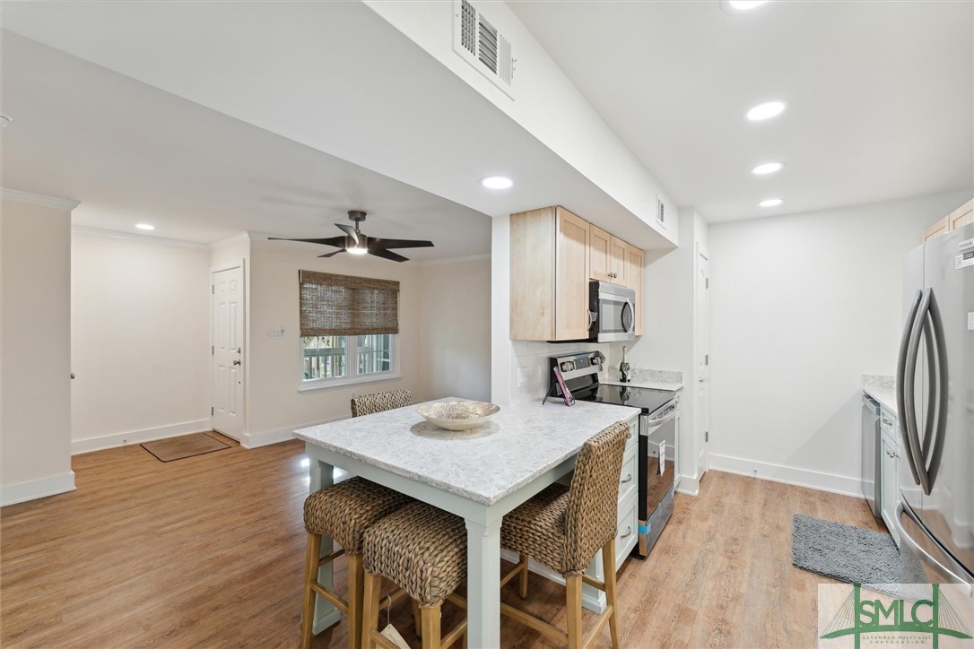 401 N Cromwell Road P-4