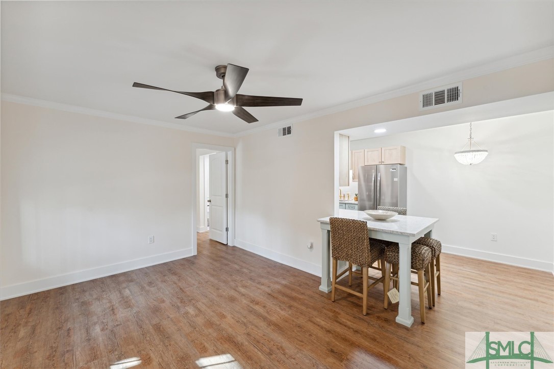 401 N Cromwell Road P-4