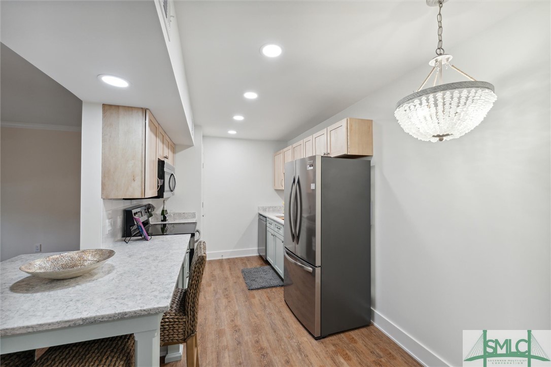 401 N Cromwell Road P-4