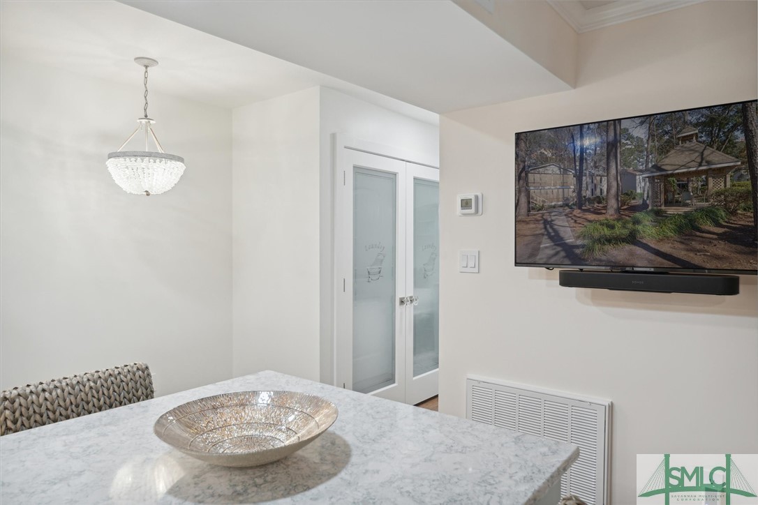 401 N Cromwell Road P-4