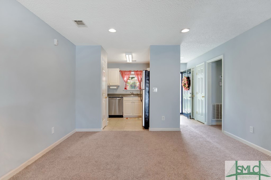 310 Tibet Avenue 13