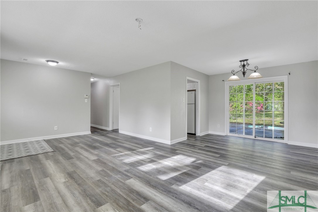 15 Palm Drive