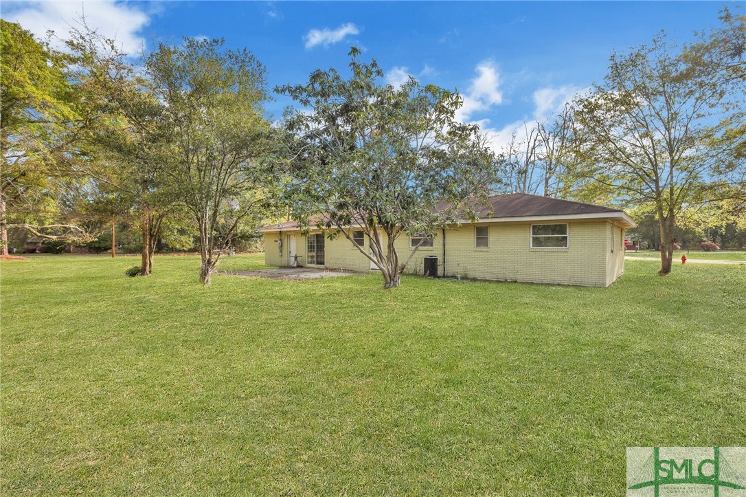 15 Palm Drive