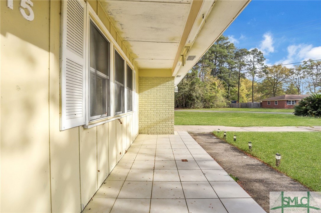 15 Palm Drive