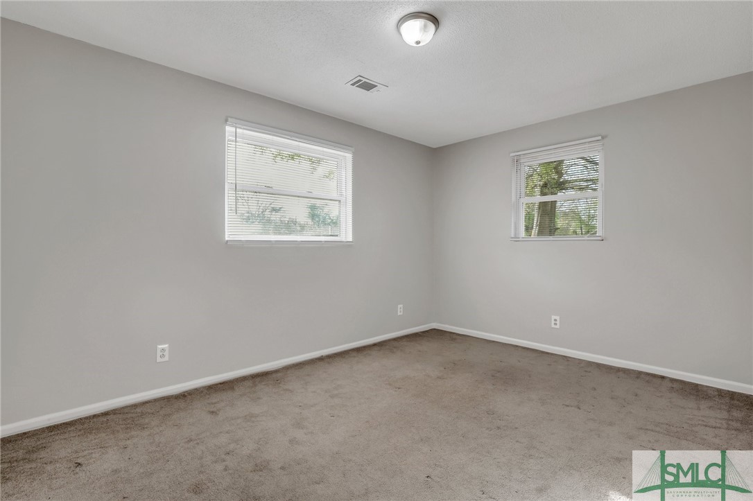 15 Palm Drive