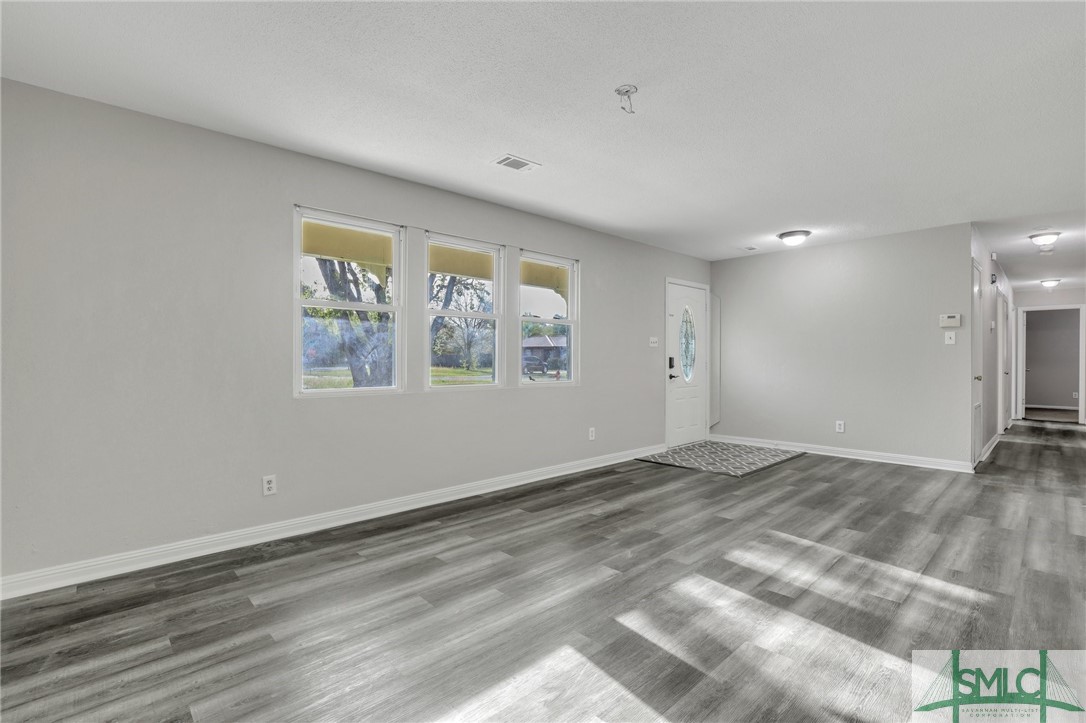 15 Palm Drive