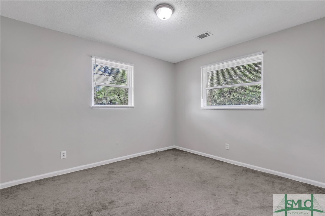 15 Palm Drive