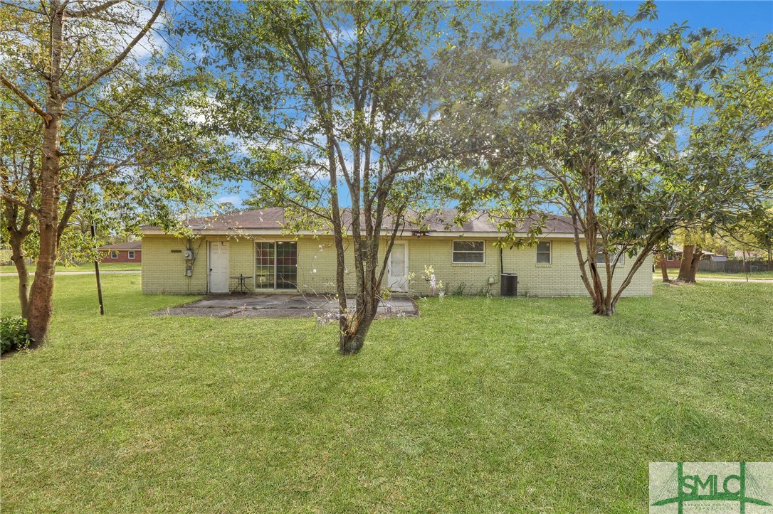 15 Palm Drive