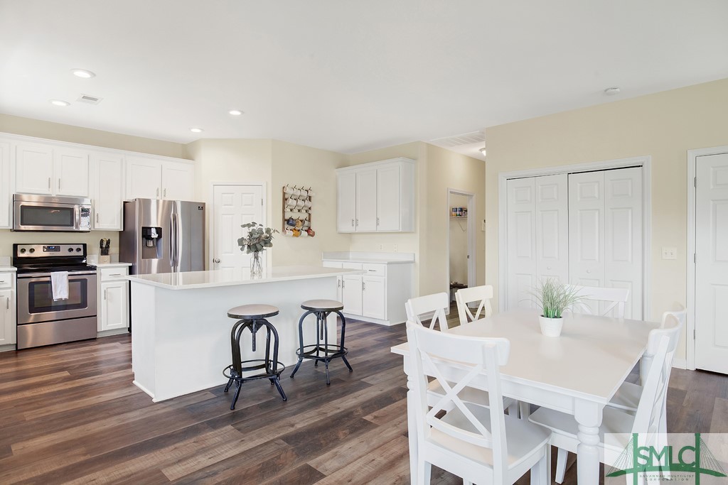 118 Lake House Road