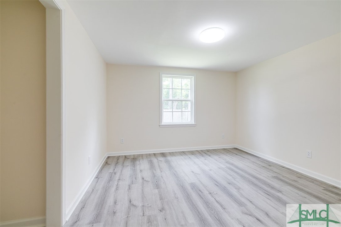 212 White Road
