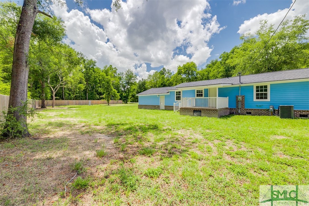 212 White Road