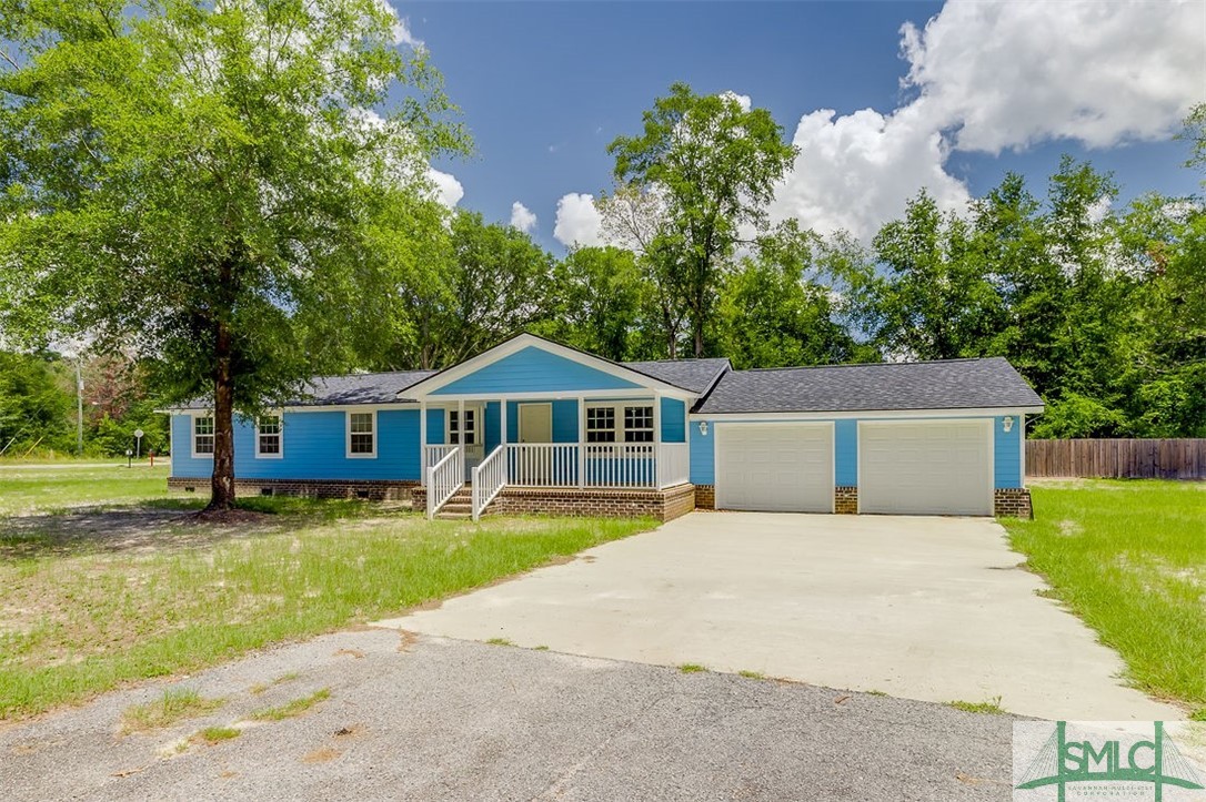 212 White Road