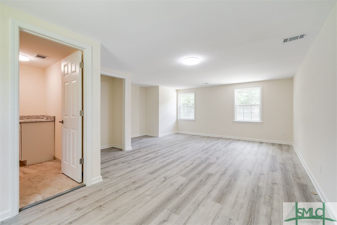 212 White Road