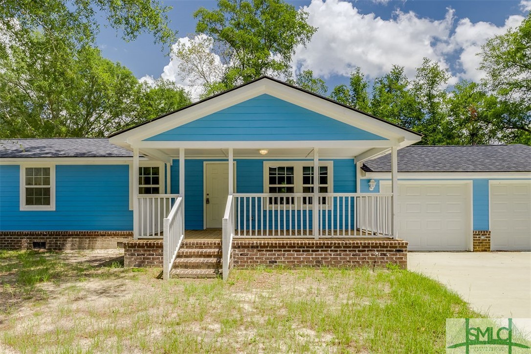 212 White Road
