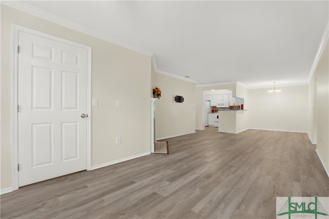 12300 Apache Avenue 406