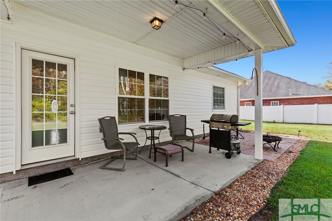1138 Charlton Chase NE