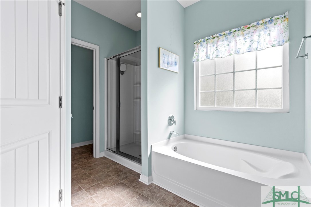 1127 Charlton Chase NE