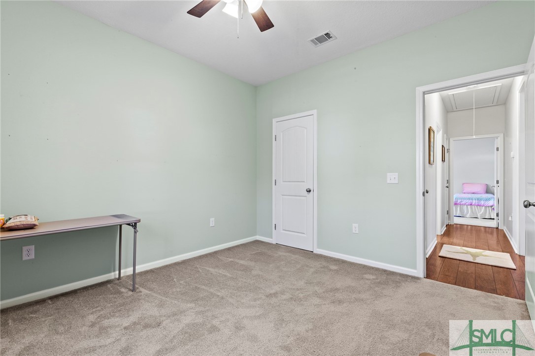 1127 Charlton Chase NE