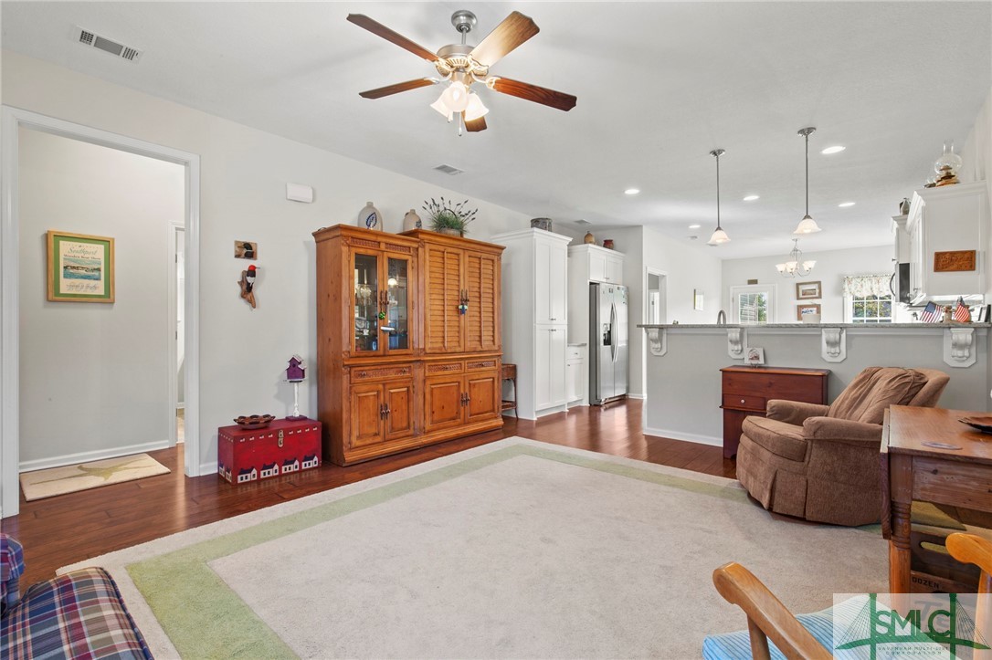 1127 Charlton Chase NE