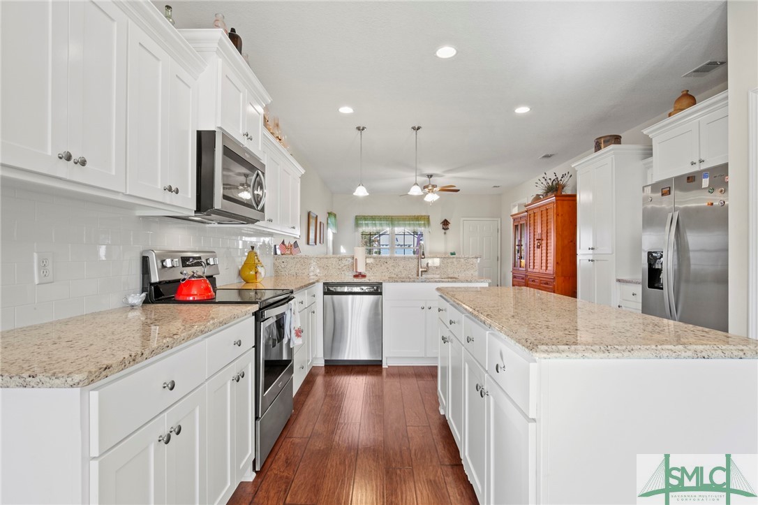 1127 Charlton Chase NE
