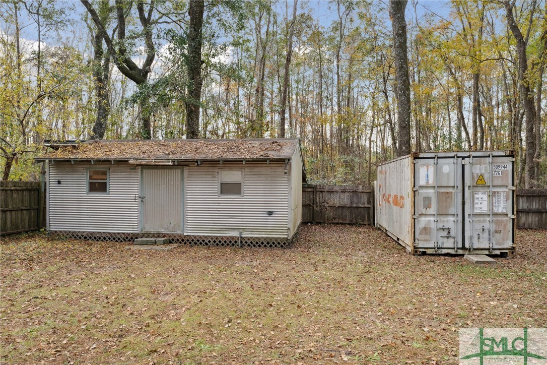169 Old River Road