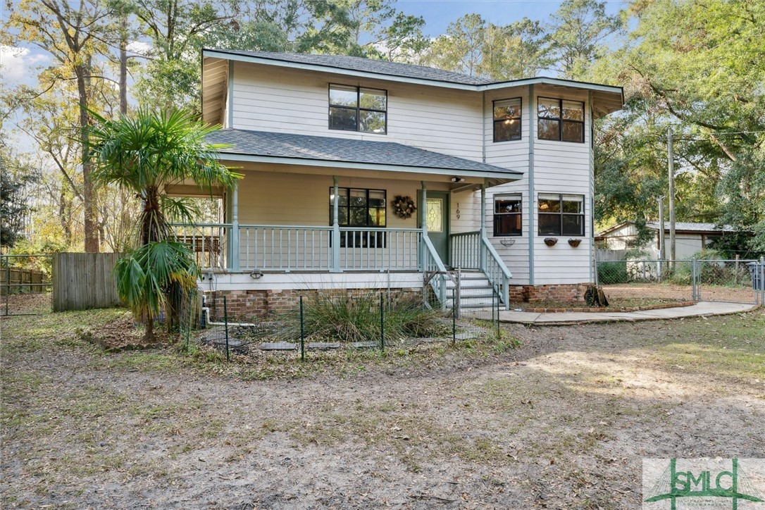 169 Old River Road